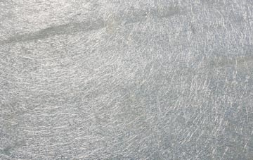 Laddenvean laminate fibreglass or shingles?